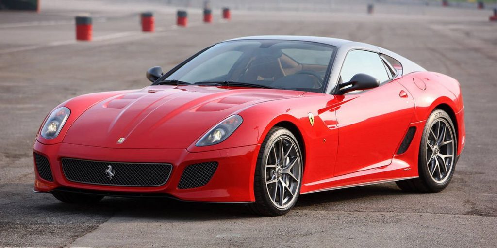Найпотужніша Ferrari в гаражі у Роналду