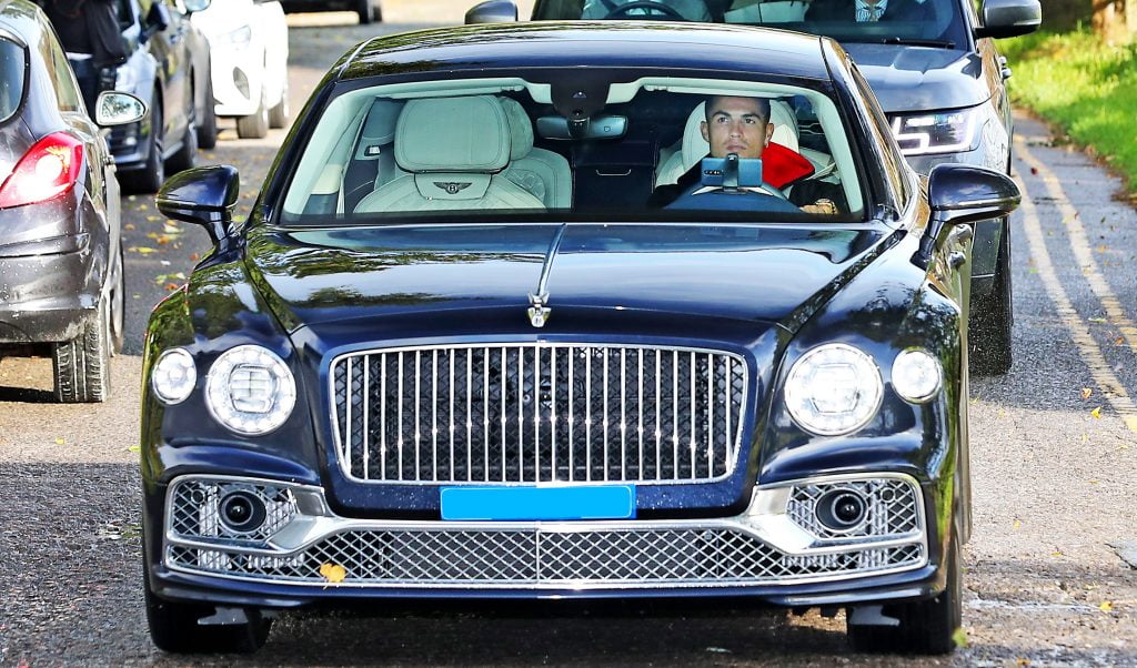 Bentley Flying Spur - одне з найостанніших придбань Кріштіану